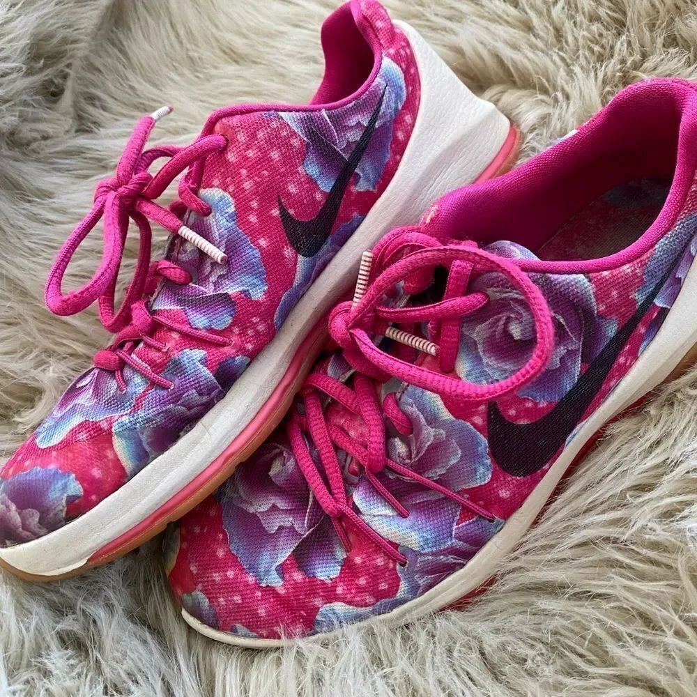 Girls Nike Kevin Durant aunt pearl shoes 3Y pink purple